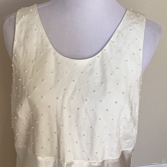 Victoria’s Secret ivory long sleeveless gown with seed pearls on bodice … - Picture 6 of 14